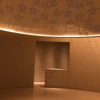 入口
