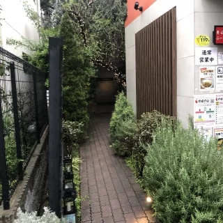 入口（昼