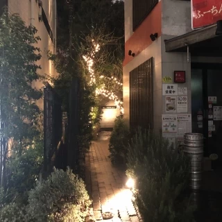 入口（夜