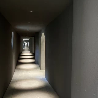 チャペルへの廊下