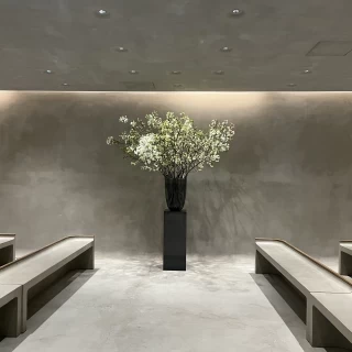 花が素敵な挙式会場