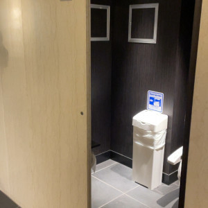 ベビー用トイレ(人は居ません)|618705さんのシェラトン都ホテル大阪の写真(1474234)