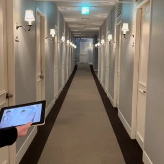 控室が連なっています。