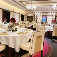 広い会場なのでバンド演奏などもできるそうです！
