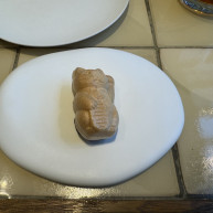 モナカです