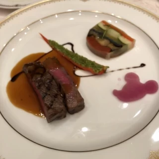 お肉料理