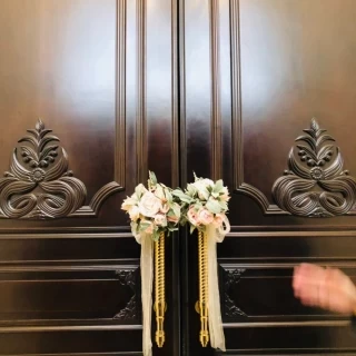チャペル入口扉