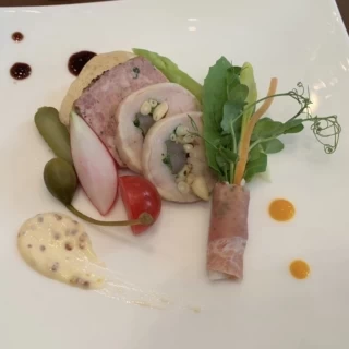 前菜の写真です。