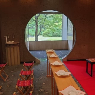 神殿から見た庭園
