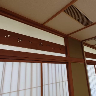 披露宴会場彫り物
