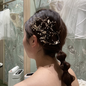 シンプルなヘアアクセサリー|620208さんの小さな結婚式 大阪ハービスENT店の写真(1478891)