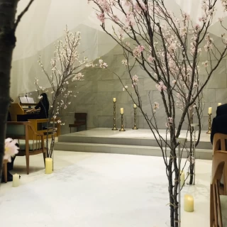 真っ白のチャペル幻想的でした。