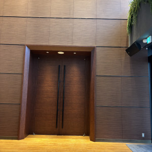 披露宴会場への出入り口|620297さんの岡山モノリスの写真(2563532)