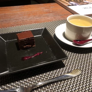 チョコレートケーキ