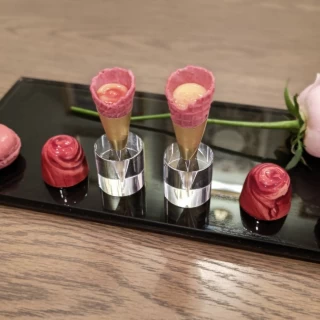 試食のデザート
