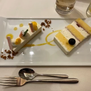 甘さ控えめケーキが美味しかったです