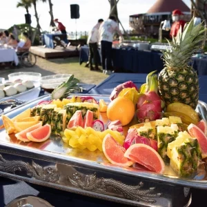 ビーチパーティーのお料理|620905さんのルネッサンス・リベーラ教会(ルネッサンスリゾートオキナワ内)チュチュリゾートウエディングの写真(1480994)