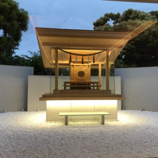 明治会館内の挙式会場。こちらでも宮司さんがあげてくれます