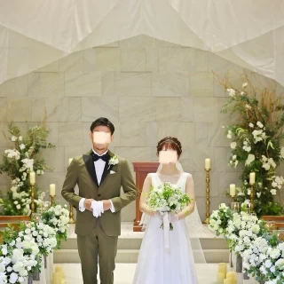 ナチュラルであり、ウエディングの神聖さもあり素敵でした。
