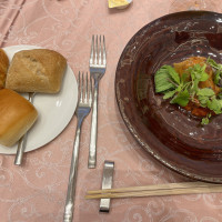 ちょっと食べにくかった鯛のパイ包み。