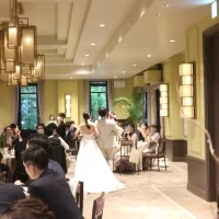お色直し入場