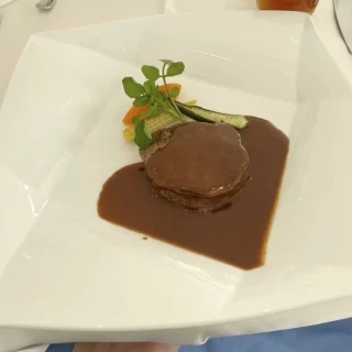 牛フィレ肉のソテー、とても美味しかったです