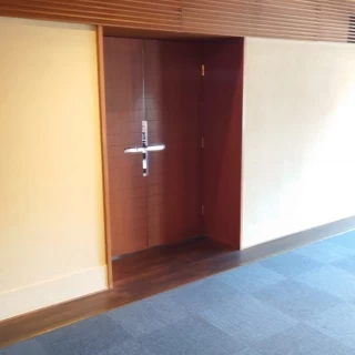 チャペル入り口