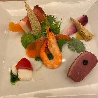 華やかな料理