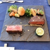 2種類の部位を食べ比べ