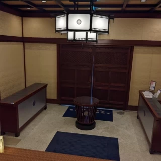 ロビー
