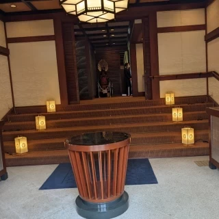 ロビー