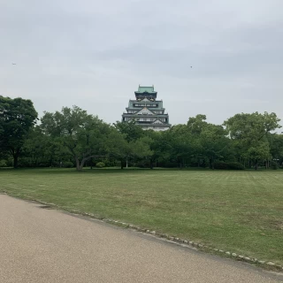 大阪城が、正面から見える