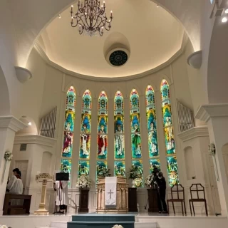 チャペルです。天井が高い！