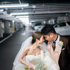 駐車場にて、式前に撮っていただきました。|622925さんの芦屋ベイコート倶楽部の写真(1497431)