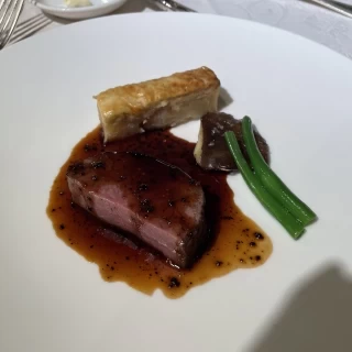 メインのお肉。