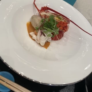 6．メイン　魚料理