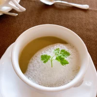 カプチーノのようなオシャレなスープ