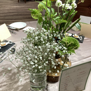 ゲストのテーブル装花|623277さんのホテルエピナール那須の写真(1550200)
