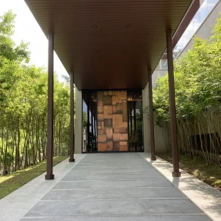 入口