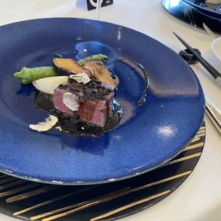 牛肉が想像以上に柔らかくて美味しかった。