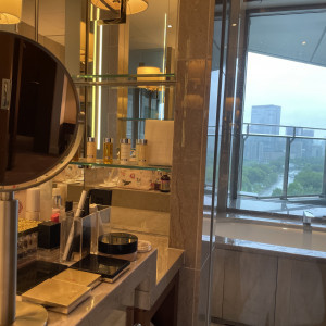 お風呂から景色を見ることも出来ます。|623791さんのパレスホテル東京(PALACE HOTEL TOKYO)の写真(1507753)