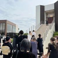 大階段でブロッコリートス