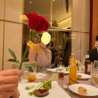 ダーズンローズで使用したバラです