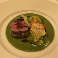 ソースもお肉も絶品です