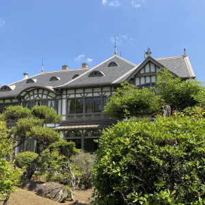 青空に映えます|624130さんの旧松本邸(西日本工業倶楽部)の写真(1509923)