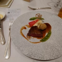 肉メイン料理