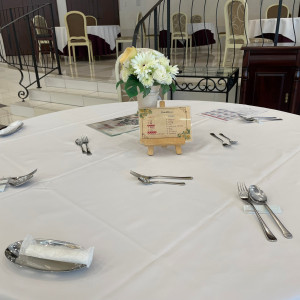 試食をいただいた際のテーブルコーディネート|624345さんのナチュラルホームウエディング プラトリーナの写真(1508946)