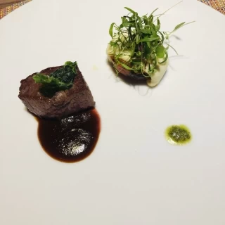 お肉と野菜のメイン