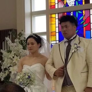 緊張してます