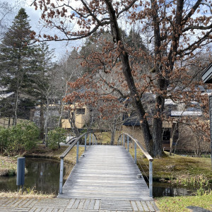 提携ホテル星野リゾートにある橋。|625218さんの石の教会 内村鑑三記念堂の写真(1664540)